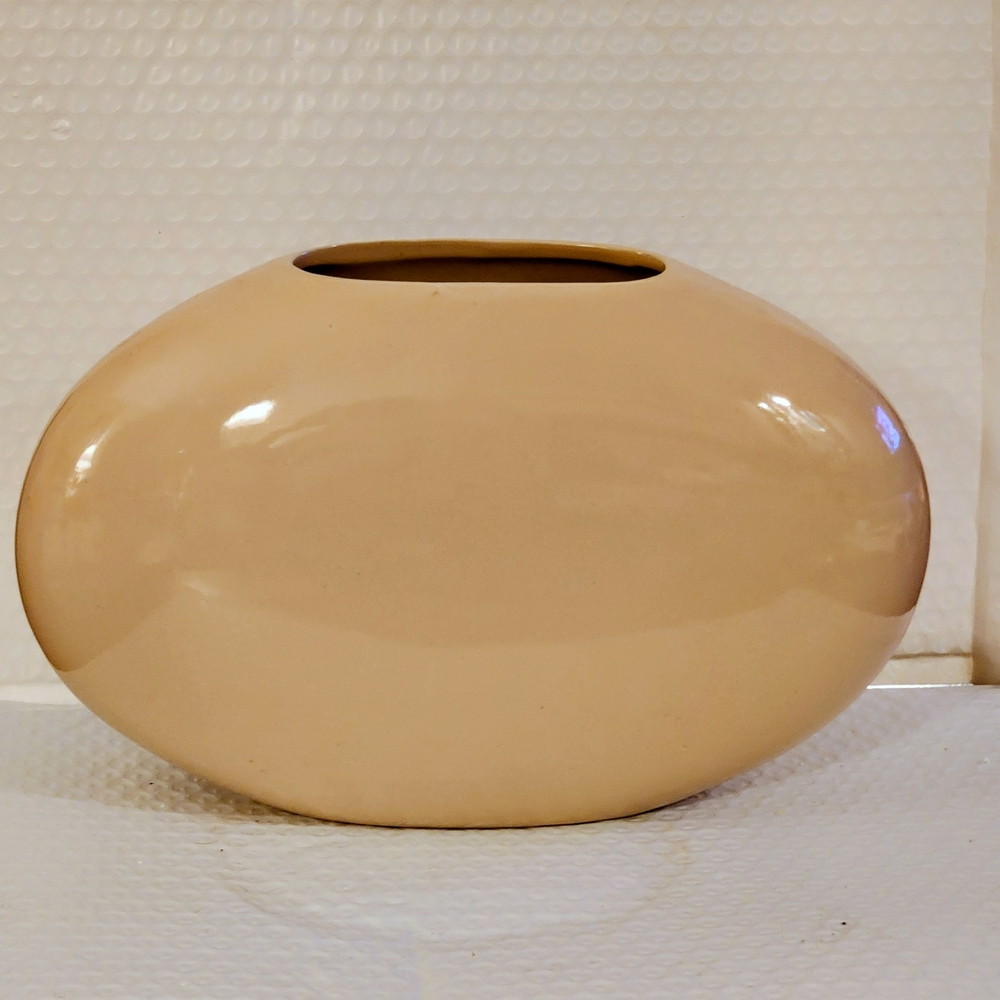 Salmon/Peach Haeger Oval Ceramic Vase - Art Deco Style